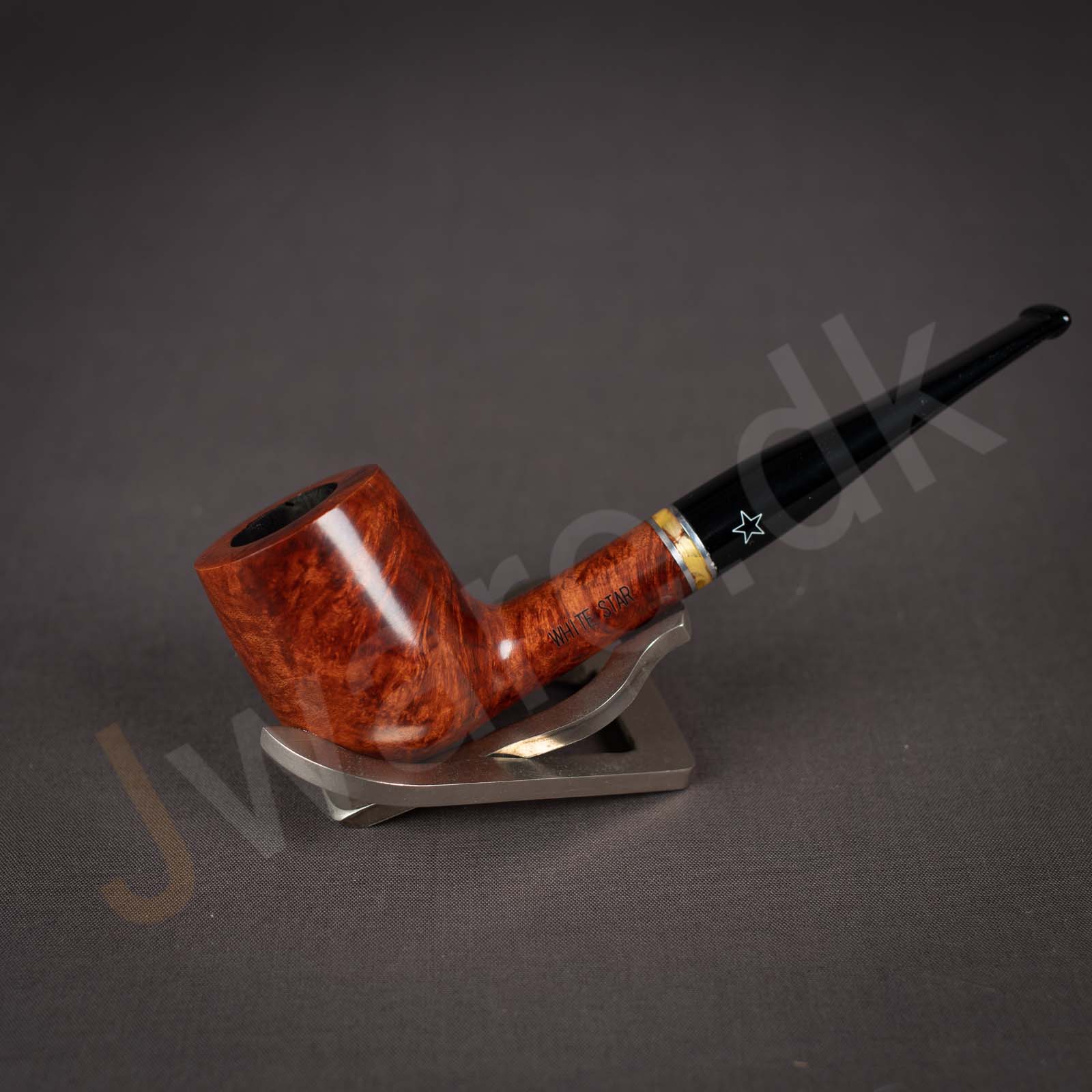 H R2947 https://jware.dk/produkt/white-star-ambra-nr-853/ White Star Ambra nr. 853