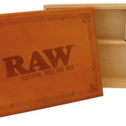 RYOTXRAWROLLERBOX 02 https://jware.dk/produkt/raw-x-ryot-wooden-rollers-box/