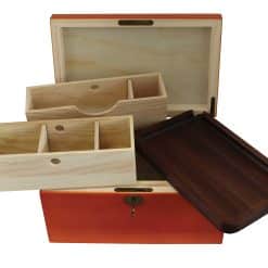WOOD BOX G7 03 https://jware.dk/produkt/supreme-rolling-wooden-box-large-14-x-27-cm/
