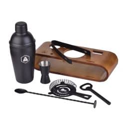 40269113 420250730 1 f0qk9x https://jware.dk/en/produkt/laguiole-cocktail-set-7-pieces-wooden-stand/