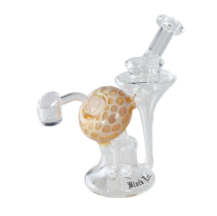 Black Leaf Recycle Bong Oil with Percolator Amber www.jware .dk https://jware.dk/produkt/black-leaf-recycle-bong-oil-with-percolator-amber/ Black Leaf Recycle Bong Oil with Percolator Amber